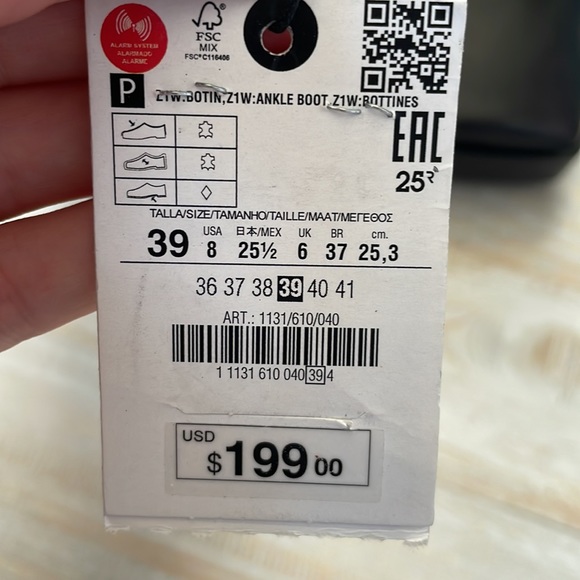 Stunning womens Zara square toe black heel booties size 8 - Picture 8 of 8